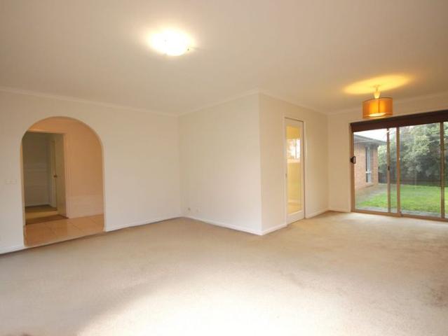 Spacious family living in a quiet court location