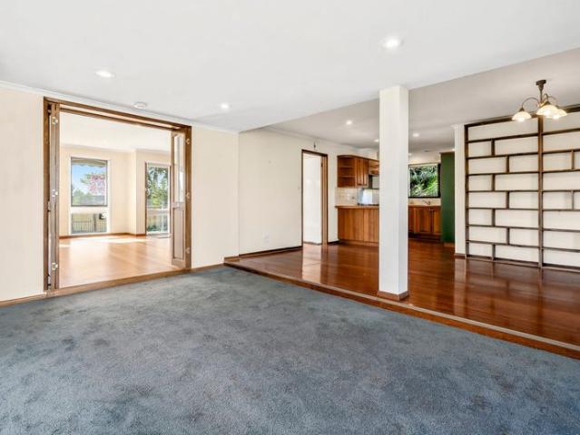 Spacious Family Living in a Quiet Court Location