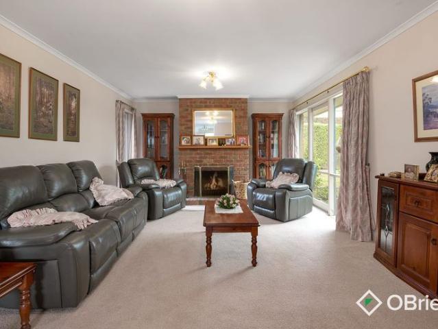 Spacious Family Living in a Quiet Court Location