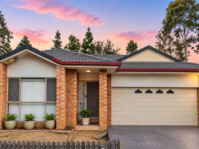 Spacious Family Living in a Quiet, Convenient Location!