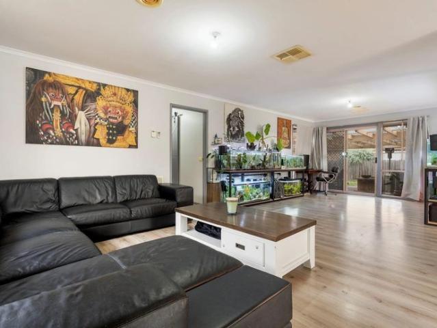 Spacious Family Living in a Quiet Craigieburn Court