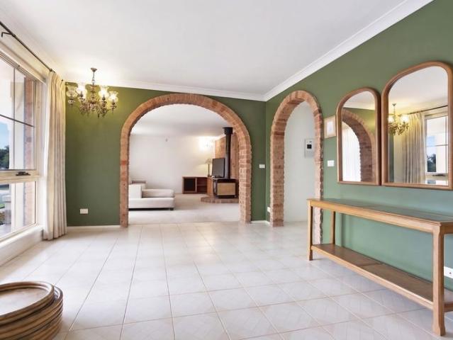 Spacious Family Living in a Quiet Cul de Sac