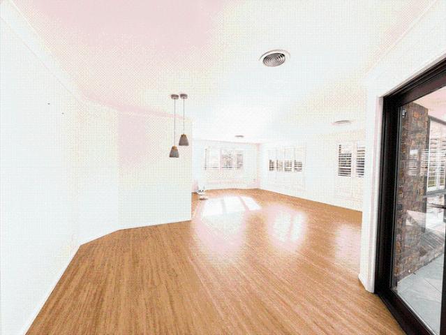 Spacious Family Living in a Quiet Cul de Sac Lawns & Gardens Included!