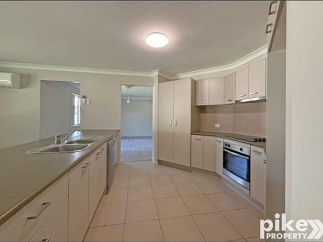 Spacious Family Living in a Quiet Bellmere Location