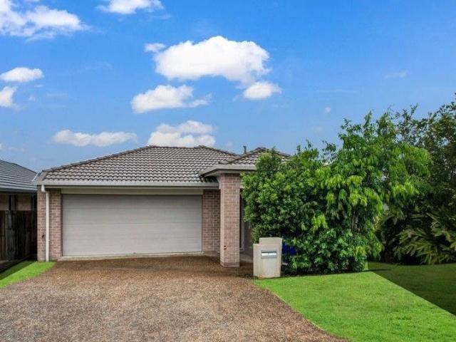 Spacious Family Living In A Quiet Brassall Court!