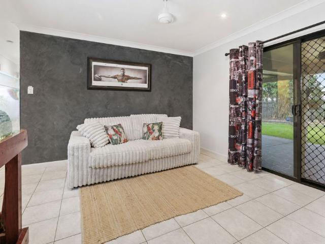 Spacious Family Living in a Quiet Kirwan Court