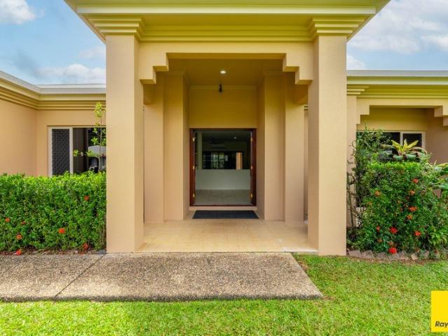 Spacious Family Living in a Quiet Location!