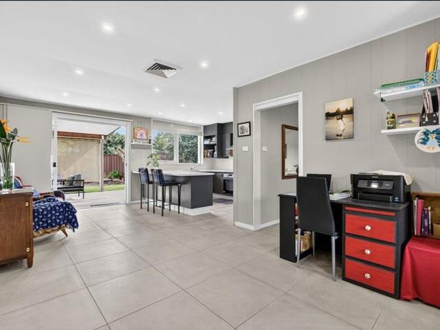 Spacious Family Living in a Quiet North Rocks Cul de Sac
