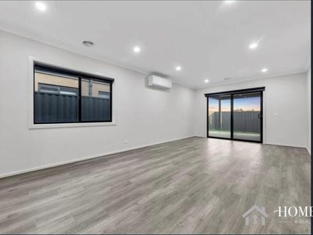 Spacious Family Living in Beveridge