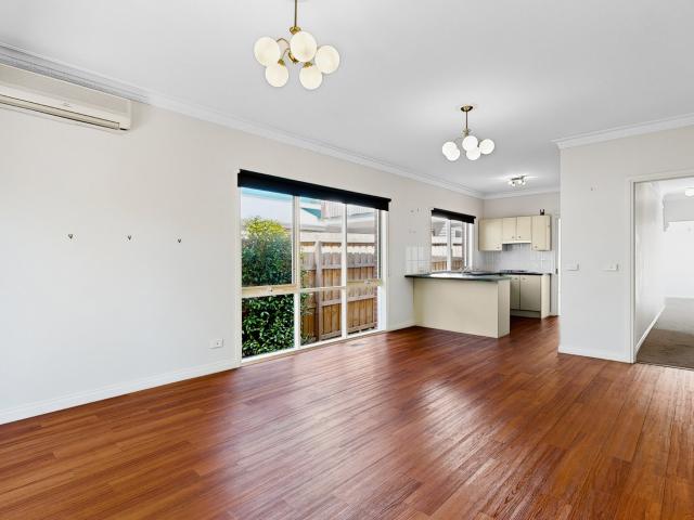 Spacious Family Living in Box Hill South
