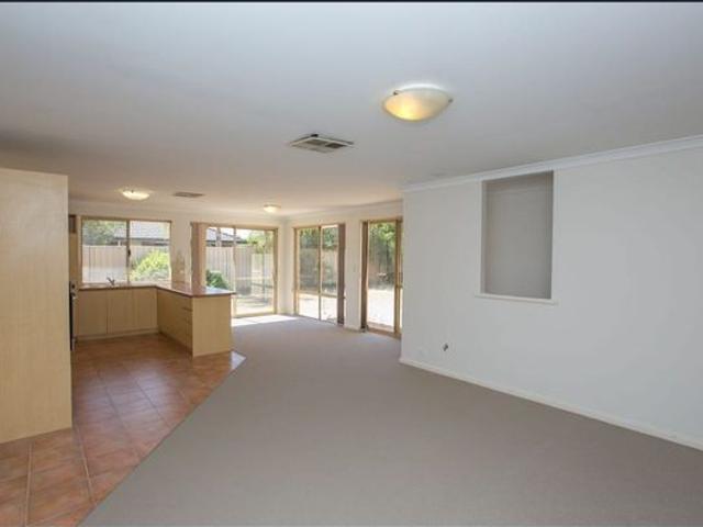 Spacious Family Living in Canning Vale
