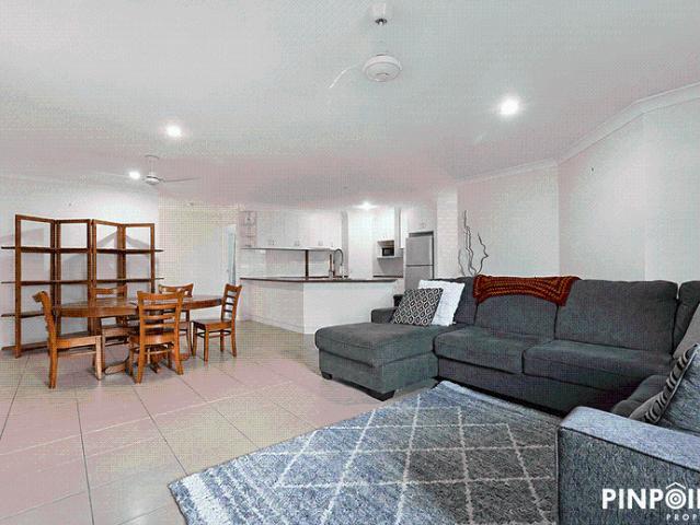 Spacious Family Living in Coastal Suburb