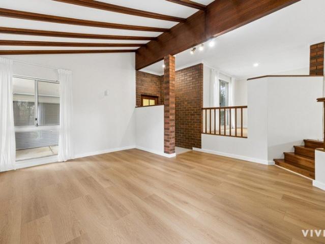 Spacious Family Living in Como