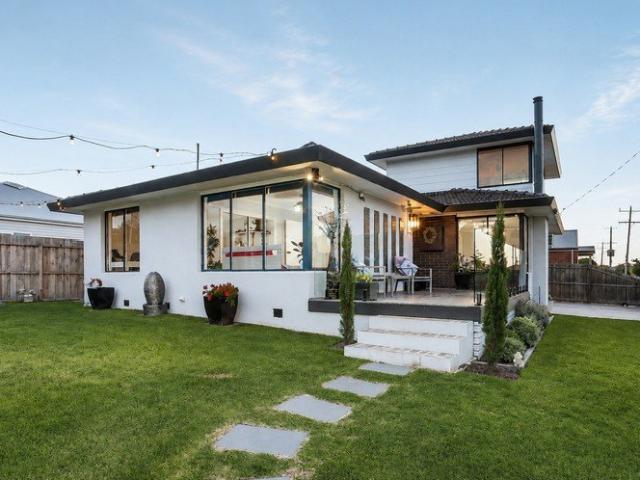 Spacious family living in convenient Grovedale