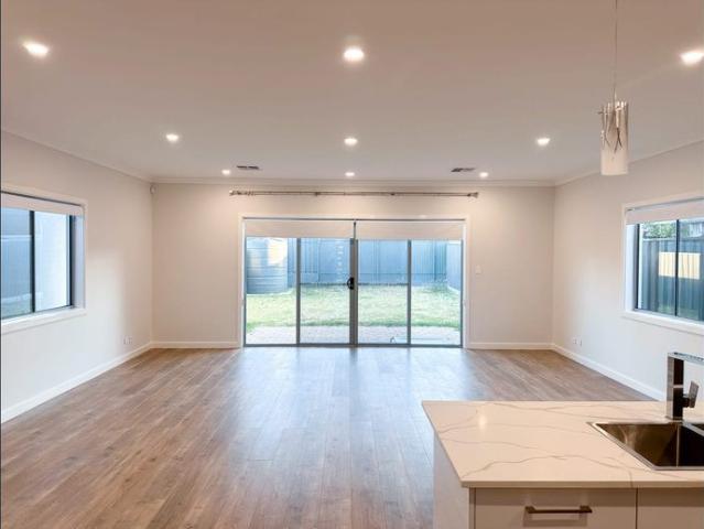Spacious Family Living in Convenient St Marys