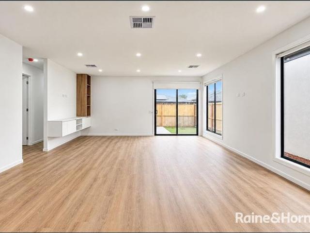 Spacious Family Living in Growing Wollert