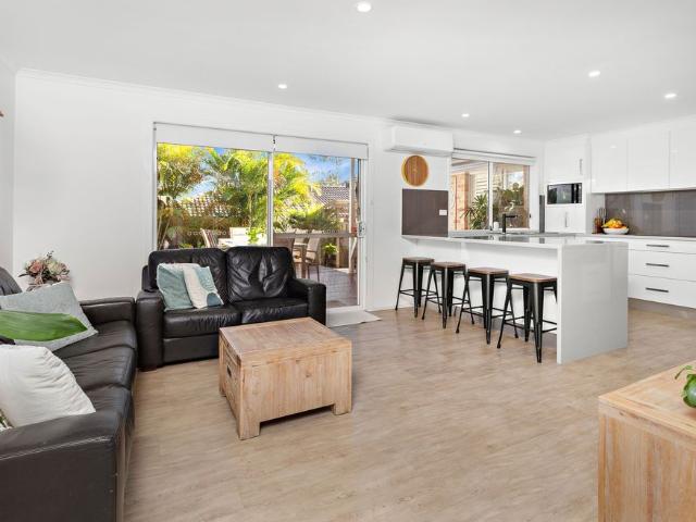 Spacious Family Living in Kiama Downs