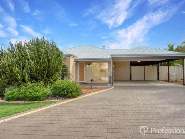 Spacious Family Living in Popular Waggrakine