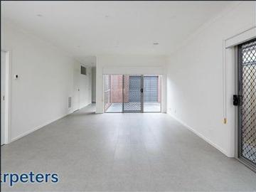 Spacious Family Living in Prestigious Edenbrook Estate