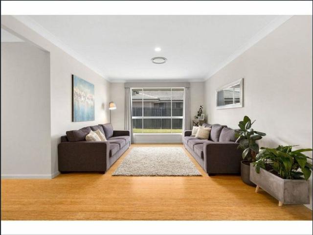 SPACIOUS FAMILY LIVING IN PRESTIGIOUS WATERFORD ESTATE