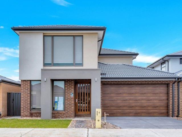 Spacious Family Living in Prime Berwick Location | 4 Bedrooms | 2 Bathrooms | Double Garage