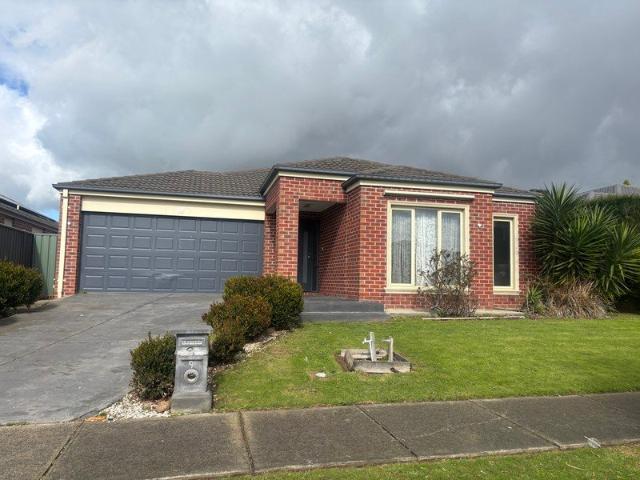 Spacious Family Living in Prime Cranbourne North Location
