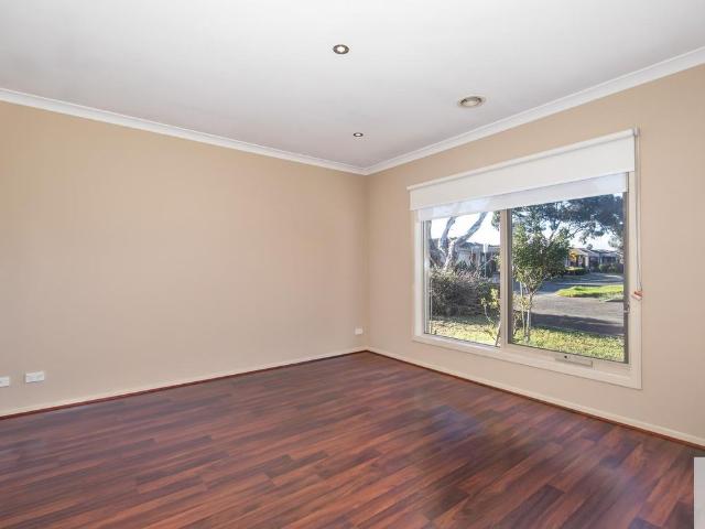 Spacious Family Living in Prime Deer Park Location