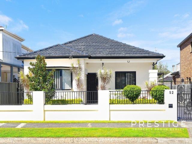 Spacious Family Living in Rockdale's Most Sought After Location