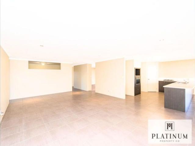 Spacious Family Living in Sought After Dalyellup