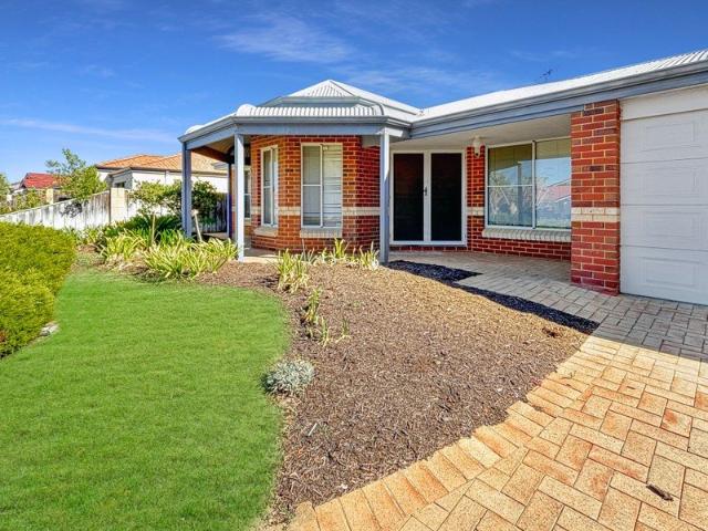 Spacious Family Living in Sought After Mindarie