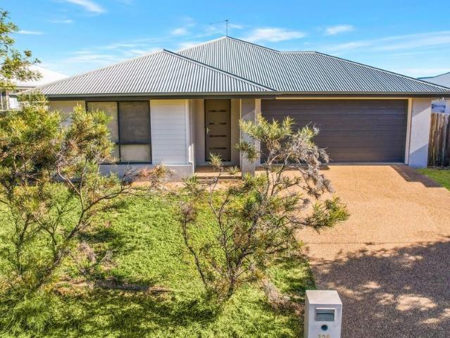 Spacious Family Living in Sought After Norman Gardens