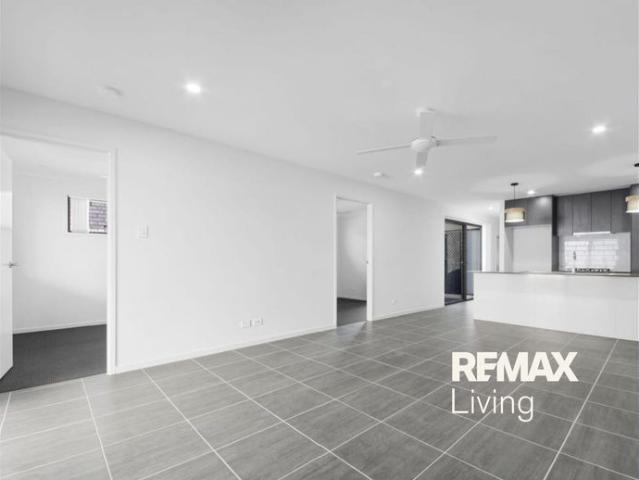 Spacious Family Living in Sought After Ridge View Estate