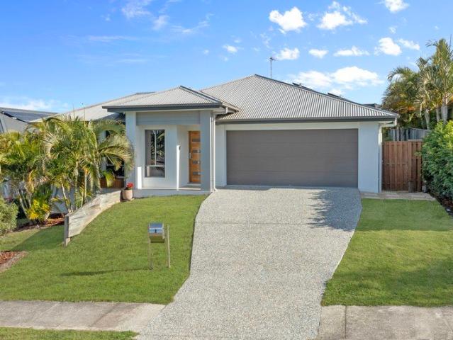Spacious Family Living in the Heart of Upper Coomera