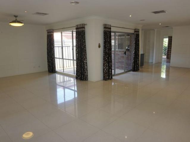 Spacious Family Living in the Heart of Williams Landing!