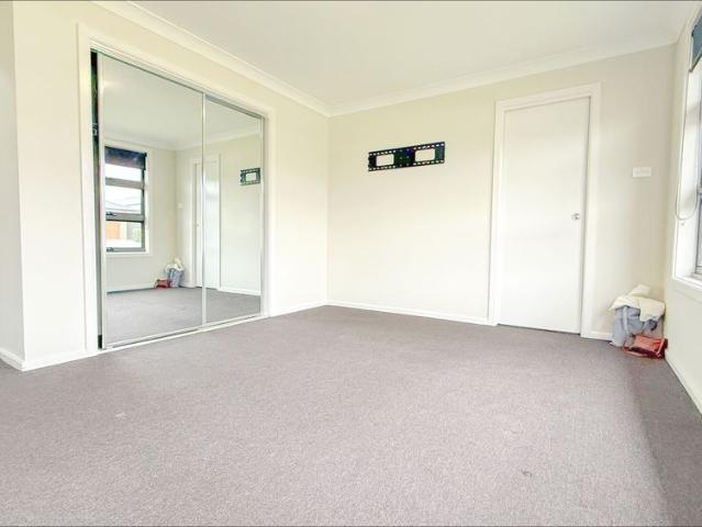 Spacious Family Living in the Heart of Austral