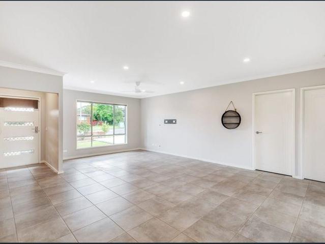 Spacious Family Living in the Heart of Bolwarra Heights