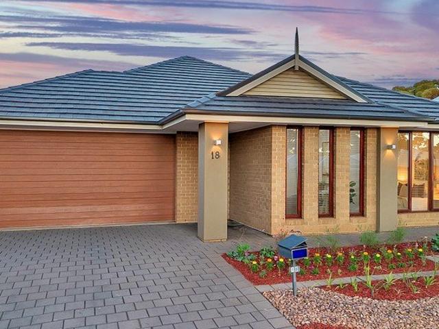 Spacious Family Living in the Heart of Blakeview Please apply via Tenantoptions.com.au