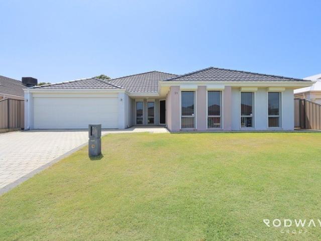 Spacious Family Living in the Heart of Byford!