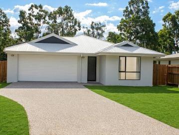Spacious Family Living in the Heart of Cannonvale