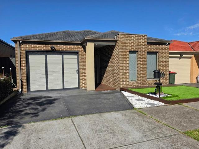 Spacious Family Living in the Heart of Craigieburn