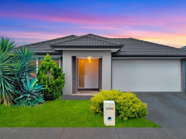 Spacious Family Living in the Heart of Elpis Estate