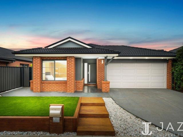 Spacious Family Living in the Heart of Featherbrook Estate