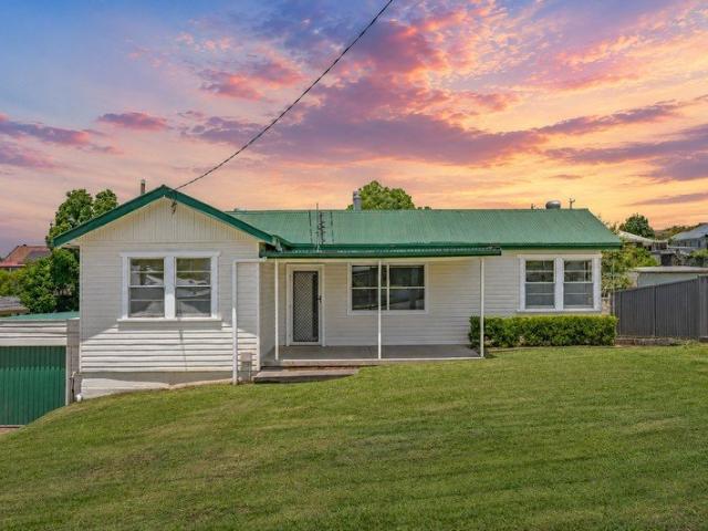Spacious Family Living in the Heart of Gloucester