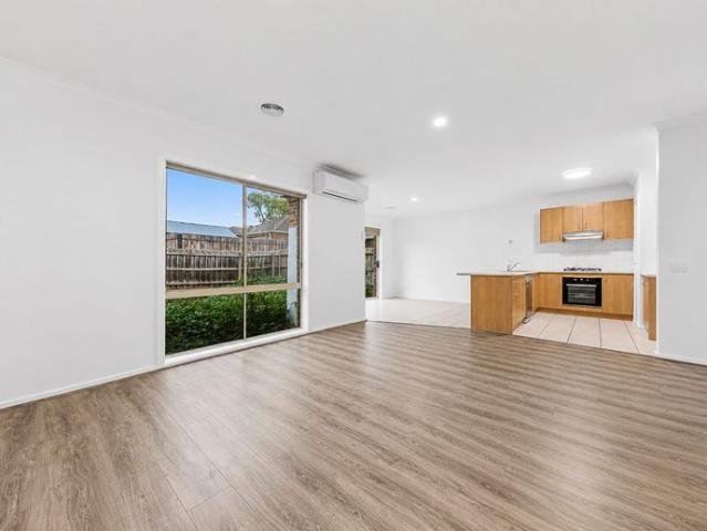 Spacious Family Living in the Heart of Hoppers Crossing