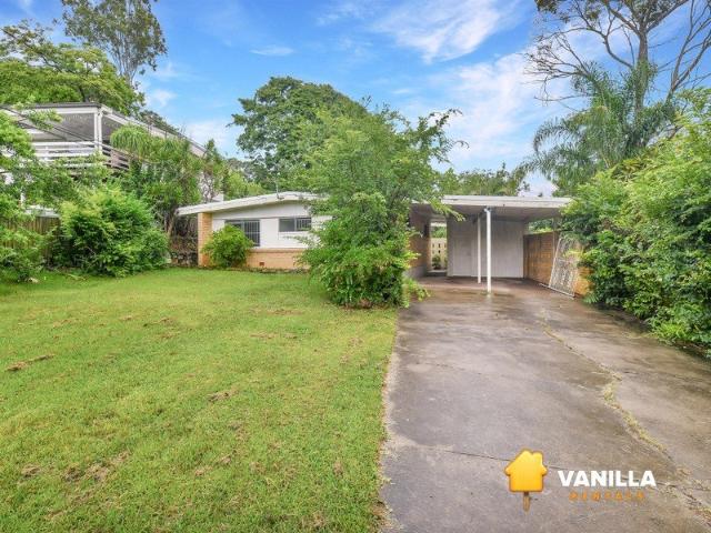 Spacious Family Living In The Heart Of Kenmore!