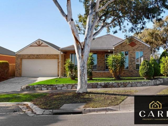 Spacious Family Living in the Heart of Lynbrook