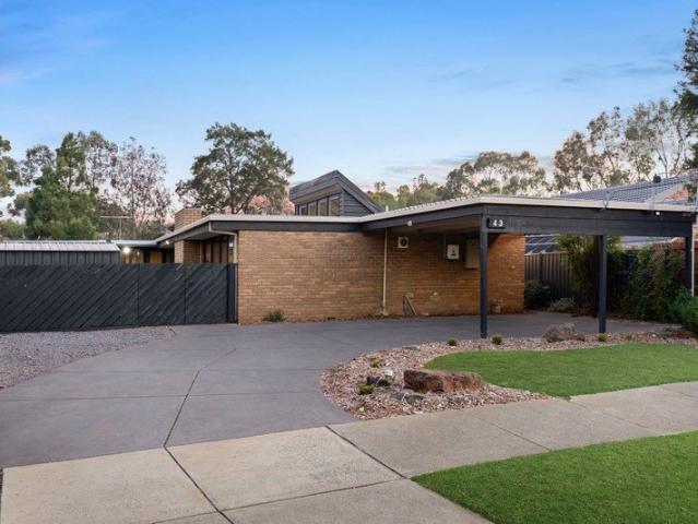 Spacious Family Living in the Heart of Mossfiel Estate