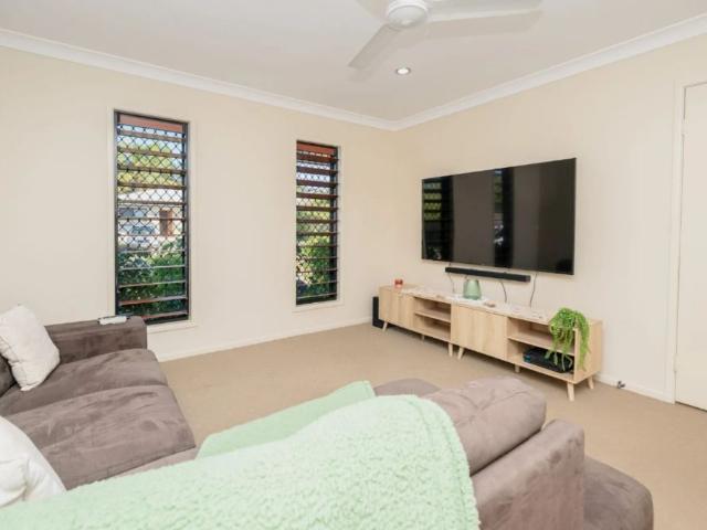 Spacious Family Living in the Heart of Mount Louisa