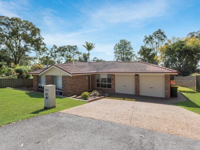 Spacious Family Living in the Heart of North Rothbury