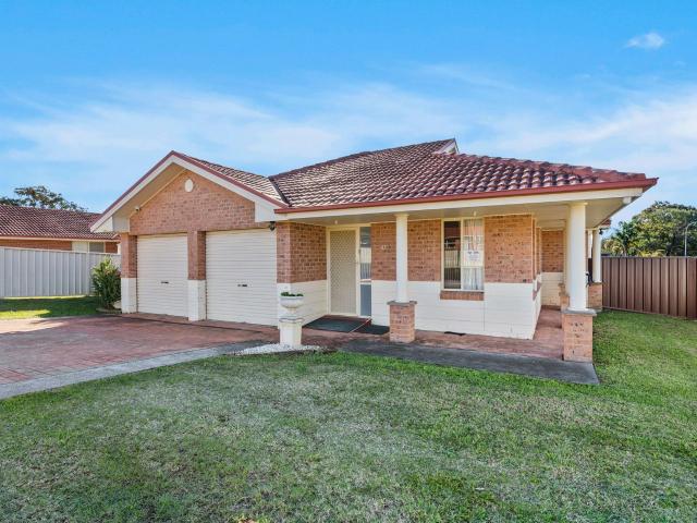 SPACIOUS FAMILY LIVING IN THE HEART OF NOWRA
